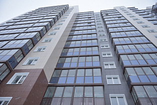 Вячеслав Франк: «Администрацией города принимаются все меры для завершения строительства дома по Павловскому тракту, 291»