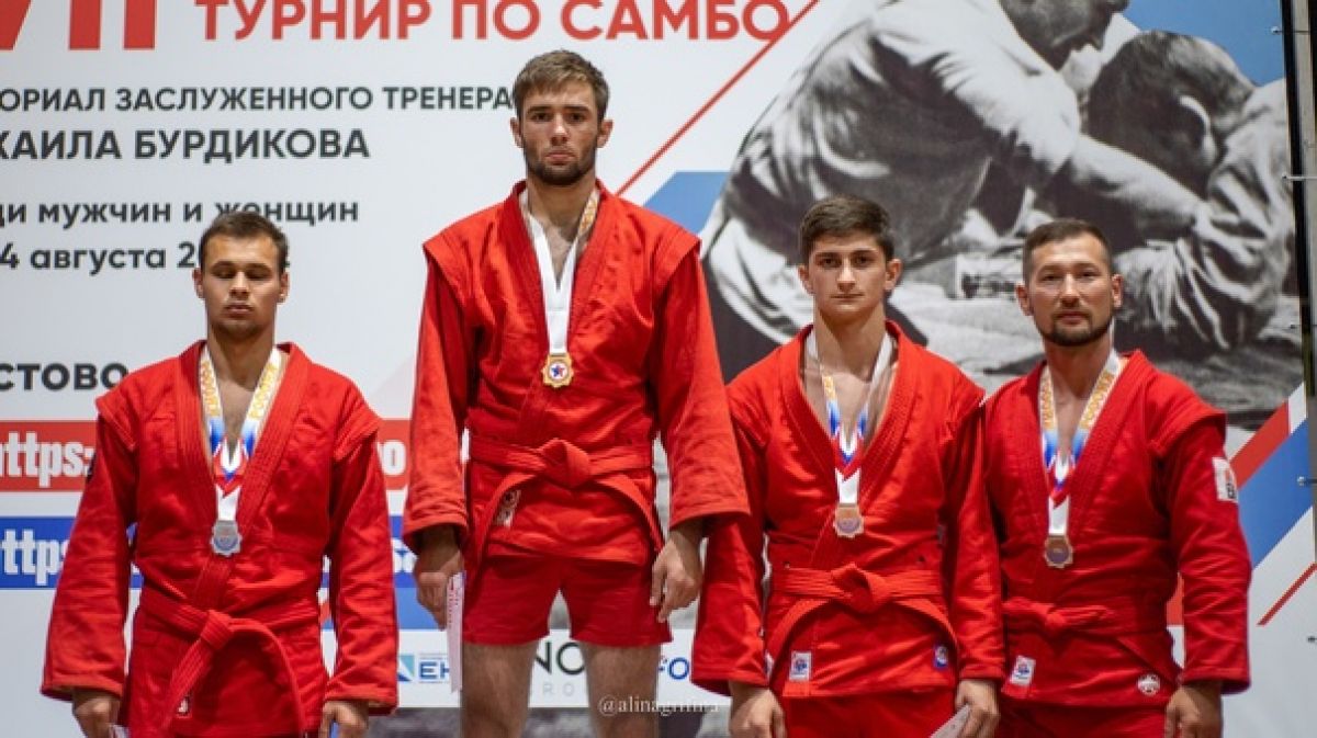 Барнаульский самбист Владимир Жданов – обладатель бронзы международного Мемориала Бурдикова в Кстово