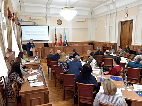 В Барнауле прошло заседание Общественного совета по вопросам межнациональных и межрелигиозных отношений