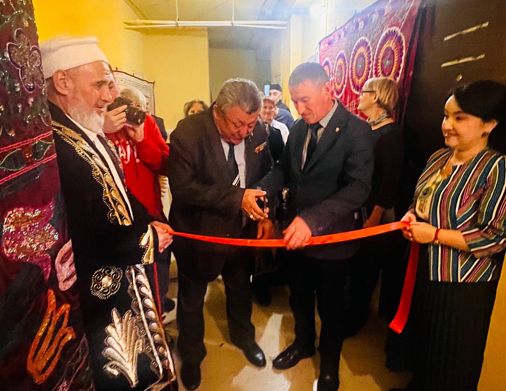 В Барнауле открылся Центр таджикской культуры   