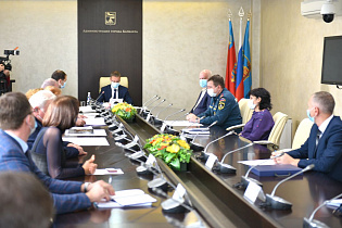 Вячеслав Франк провел заседание рабочей группы по подготовке к созданию ковидного госпиталя