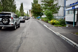 В краевой столице продолжается благоустройство дворов по нацпроекту «Инфраструктура для жизни»