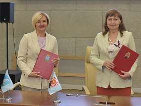 В День России подписано Соглашение о сотрудничестве между образовательными учреждениями Барнаула и ЛНР