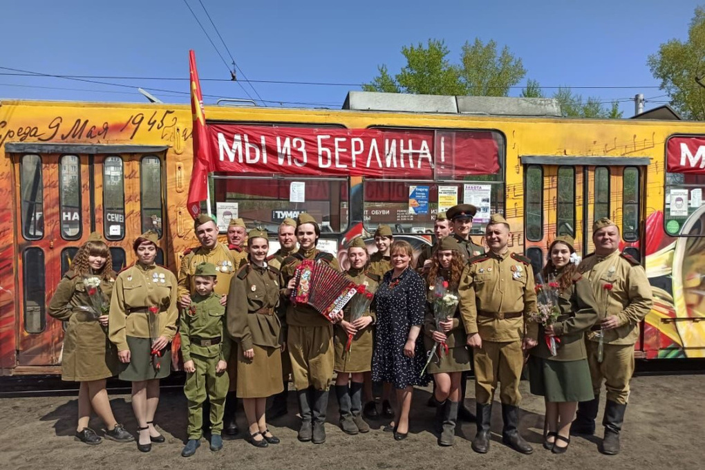 По Барнаулу вновь проедет «Трамвай Победы»