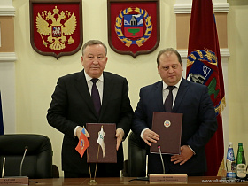 Александр Карлин подписал соглашение о сотрудничестве с компанией «Лаборатория Касперского»