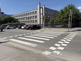 На улично-дорожной сети города продолжаются работы по нанесению дорожной разметки