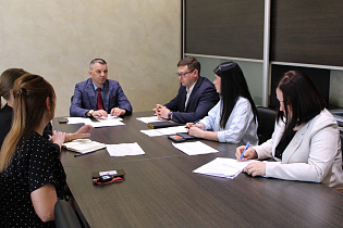 В Барнауле обсудили мероприятия в рамках грантовой поддержки с приютом «Ласка» 