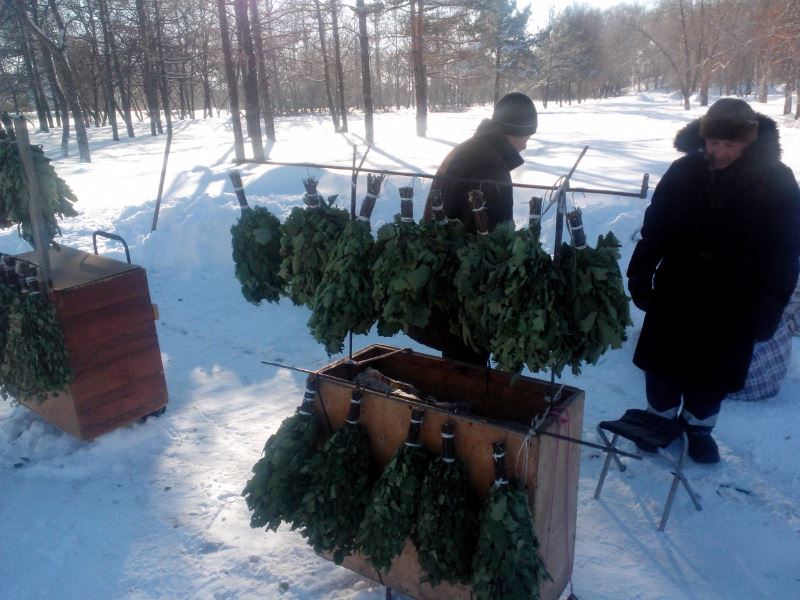 Барнаул продолжают освобождать от стихийной уличной торговли