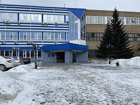 На промышленных предприятиях города усилен контроль уборки снега и наледи