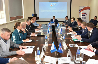 В администрации Барнаула за круглым столом обсудили проект Правил землепользования и застройки краевой столицы