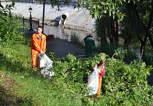 Бойцы отряда «Зеленая волна» помогут сделать чище улицы и скверы Барнаула
