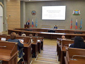 В администрации города прошло расширенное аппаратное совещание