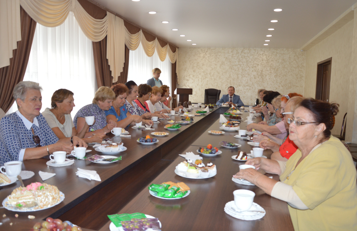 С представителями старшего поколения обсудили предстоящие праздничные мероприятия
