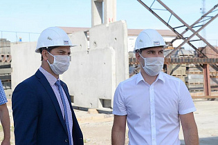 Заместитель главы Барнаула Максим Полежаев проводит рабочие встречи с руководителями предприятий строительного комплекса города