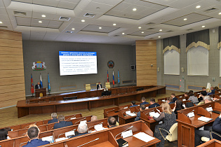 В администрации Барнаула прошло еженедельное аппаратное совещание