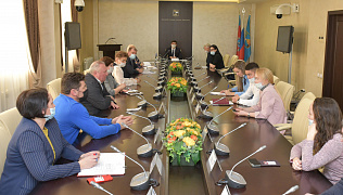 В администрации Барнаула прошло заседание рабочей группы по завершению строительства ЖК «Парковый»