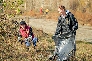 В Барнауле проведут завершающий «чистый четверг» в рамках месячника осенней саночистки