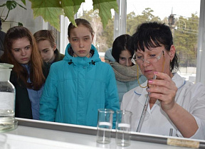 Барнаульский водоканал провел для школьников урок «Хранители воды»