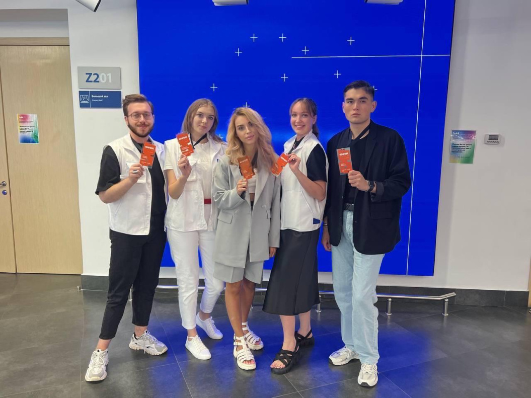 Волонтеры-медики Алтайского края приняли участие во Всероссийском форуме в Москве