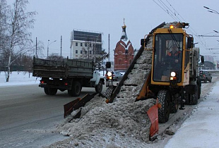 На улицах Барнаула работает 115 единиц снегоуборочной техники